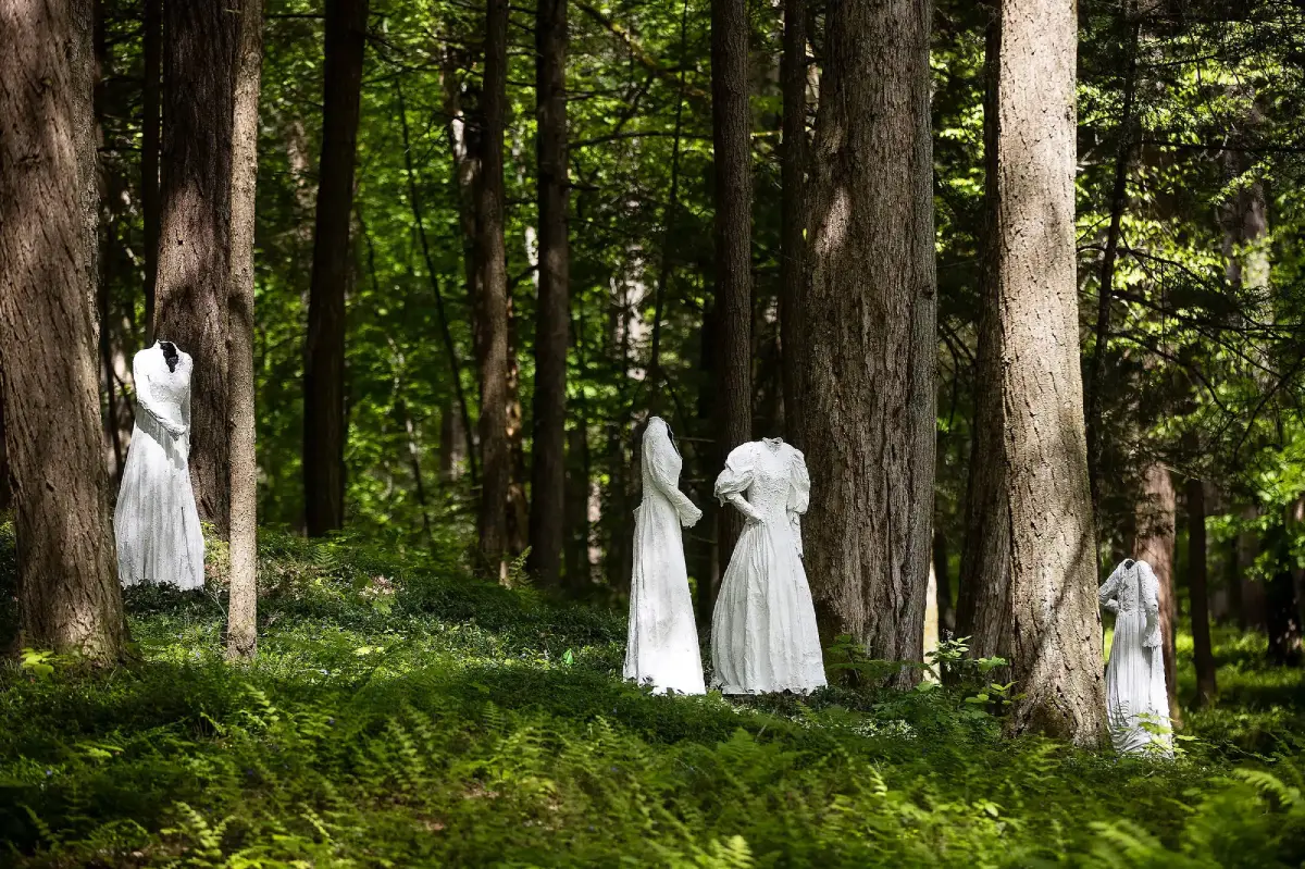 Pamela Bonaguide, The Brides, Photo by Eric Limon